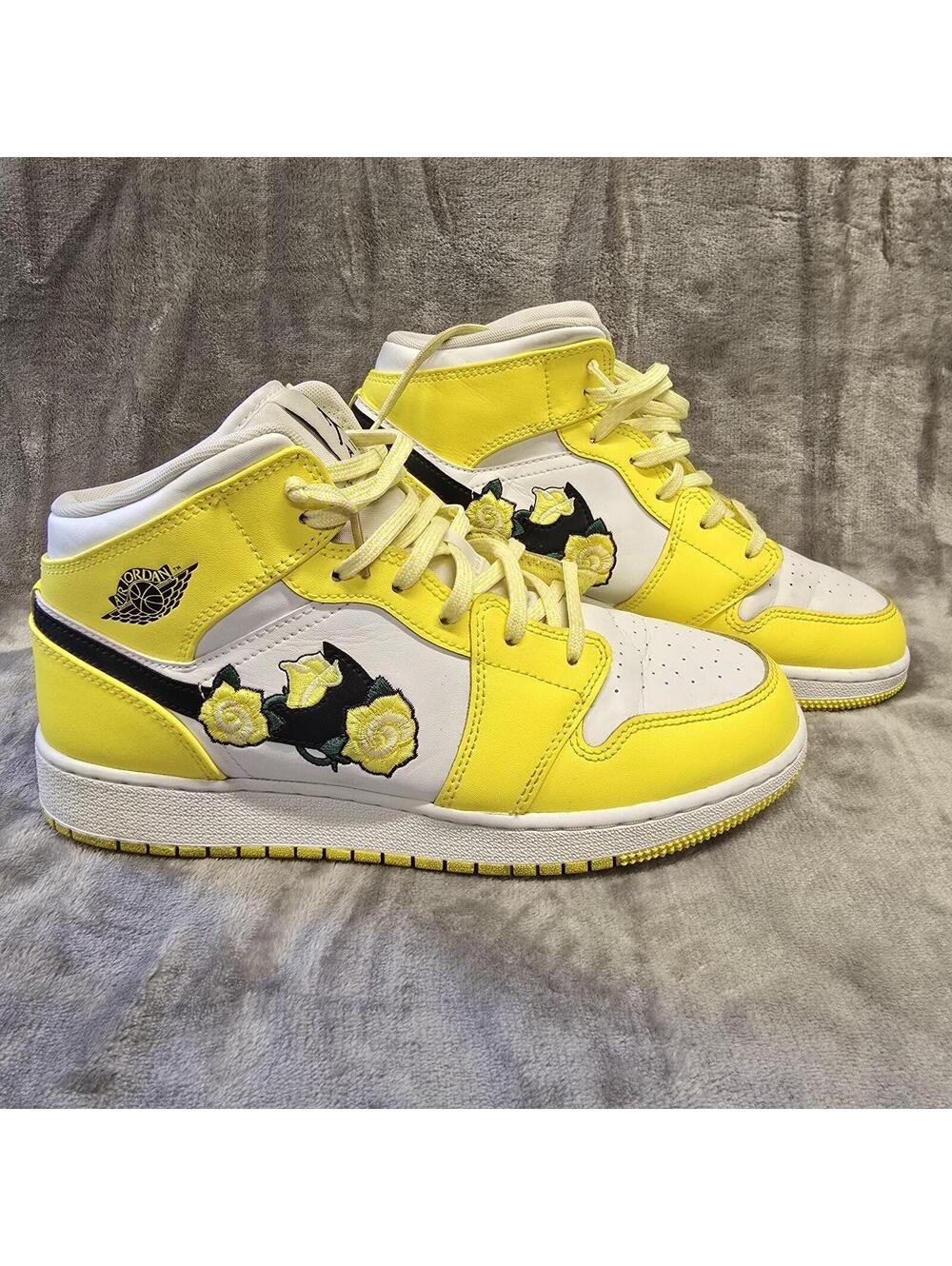 Jordan 1 Mid GS Yellow Flower Dynamic Yellow AV5174-700 Size 7Y Womens 8.5